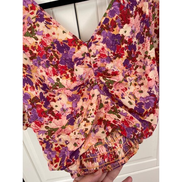 Sienna Sky cropped blouse Colorful Floral Chiffon Top size L New NWOT - Picture 3 of 8